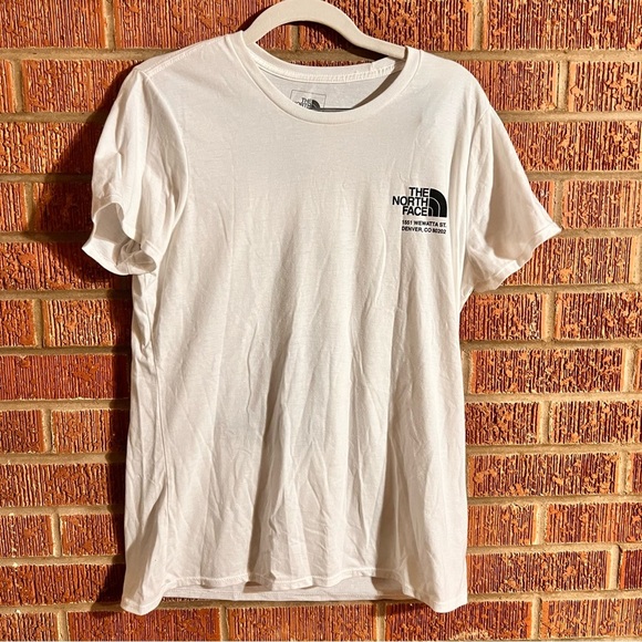 The North Face White Mountain “Explorer” Graphic Tee Shirt Size Large - Picture 1 of 5